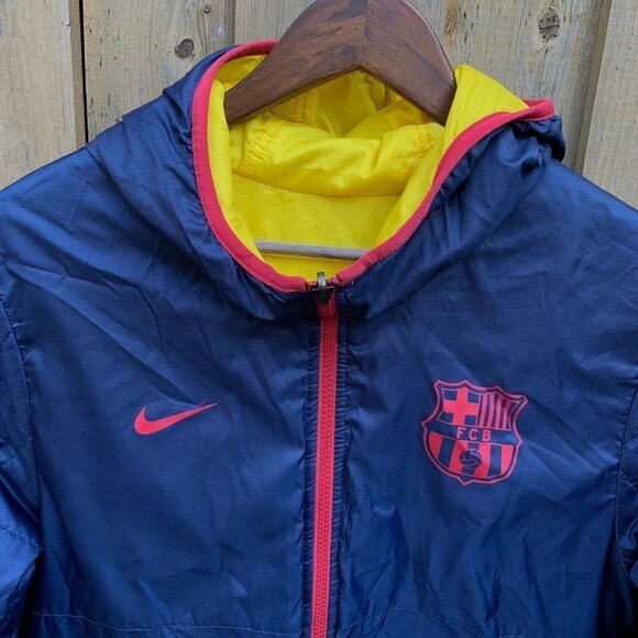 FC Barcelona Nike Reversible Jacket - Picture 5 of 9